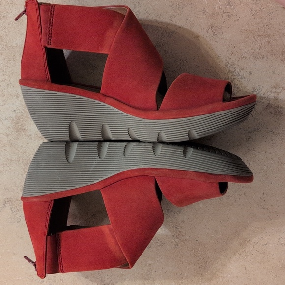 Clarks Wedge Heeled Criss Cross Sandals Red Orange - Size 10 - Picture 6 of 12